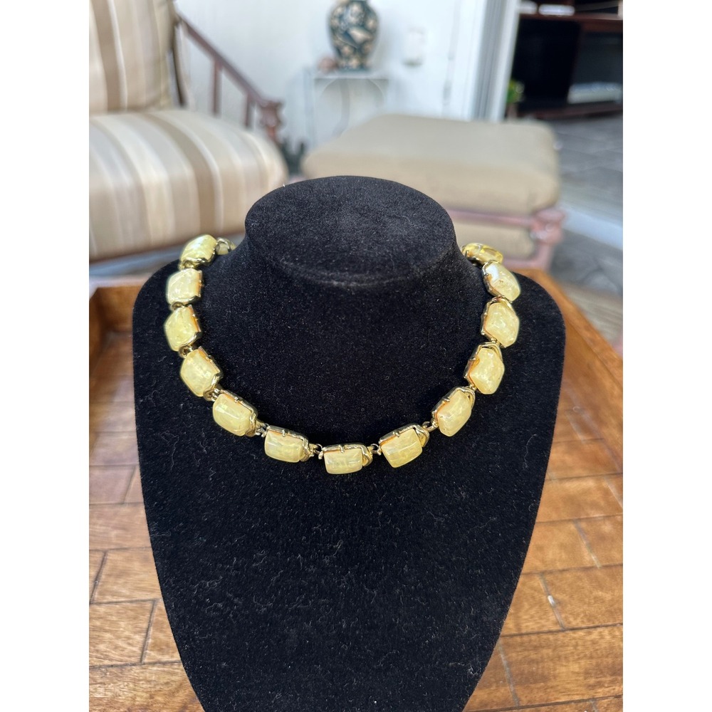 Vintage Coro Yellow Thermoset Moonglow Choker Necklace Gold Tone Mid Century EUC